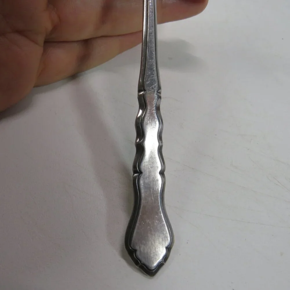 Centennial Shell Sugar Spoon 1847 Rogers Bros Silver Plated
